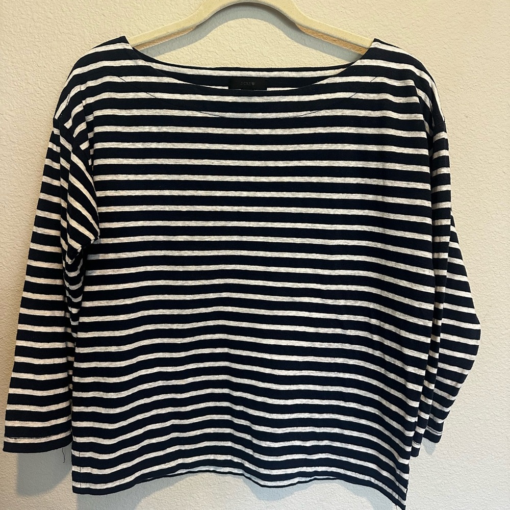 JCREW Chic Navy Blue And White Boatneck Striped Top
